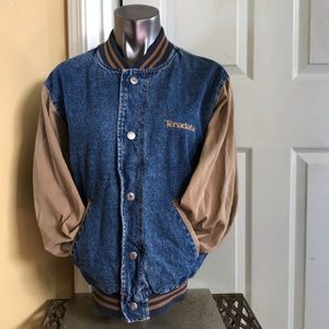 Vintage Jean Jacket 💕